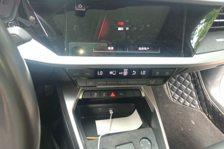 Used Audi A3 2024 A3L Limousine 35 TFSI Fashion Sport Model Audio And AC Panel