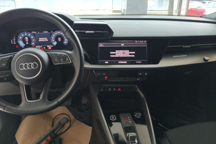 Used Audi A3 2024 A3L Limousine 35 TFSI Progressive Sport Edition Audio And AC Panel