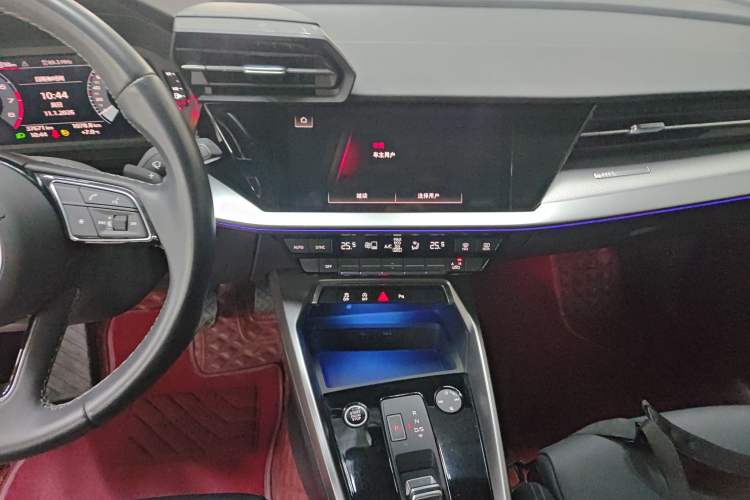 Used Audi A3 2024 A3L Limousine 35 TFSI Fashion Sport Model Audio And AC Panel
