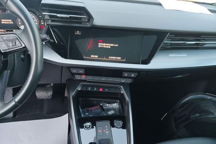 Used Audi A3 2024 A3L Limousine 35 TFSI Fashion Sport Model Audio And AC Panel