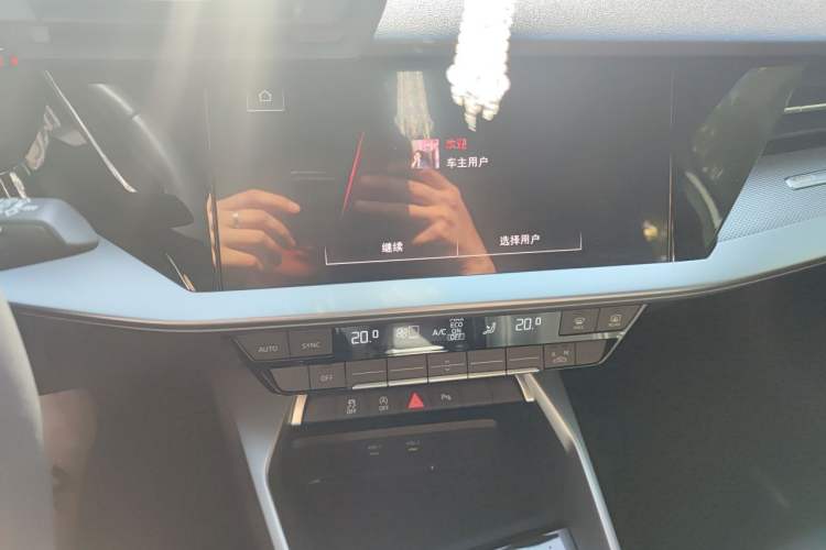 Used Audi A3 2024 Sportback 35 TFSI Fashionable Sports Model Audio And AC Panel