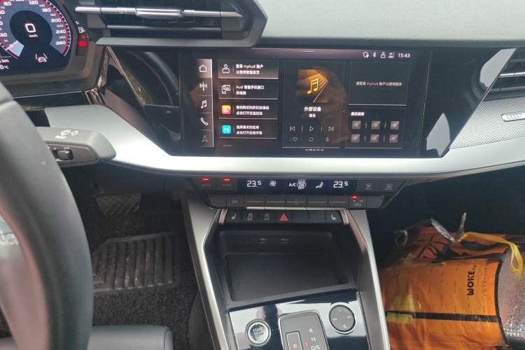 Used Audi A3 2024 A3L Limousine 35 TFSI Fashion Sport Model Audio And AC Panel