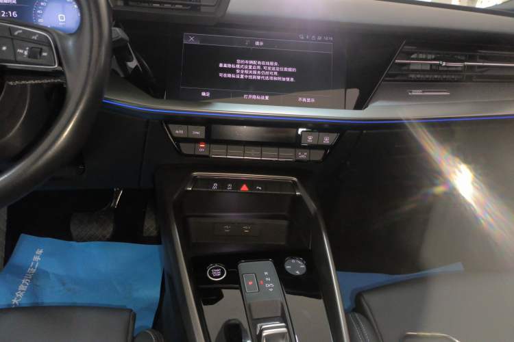 Used Audi A3 2024 A3L Limousine 35 TFSI Fashion Sport Model Audio And AC Panel
