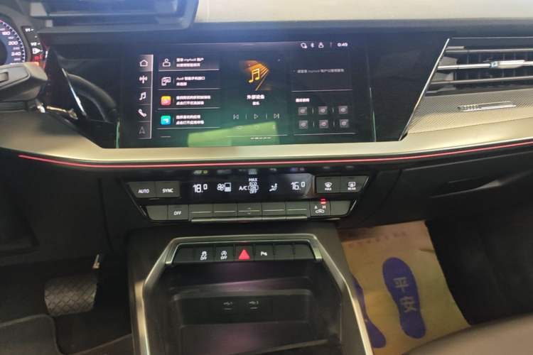 Used Audi A3 2024 A3L Limousine 35 TFSI Fashion Sport Model Audio And AC Panel