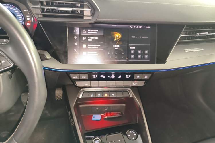 Used Audi A3 2024 A3L Limousine 35 TFSI Fashion Sport Model Audio And AC Panel