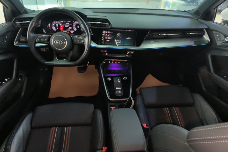 Used Audi A3 2024 A3L Limousine 35 TFSI Fashion Sport Model Center Console
