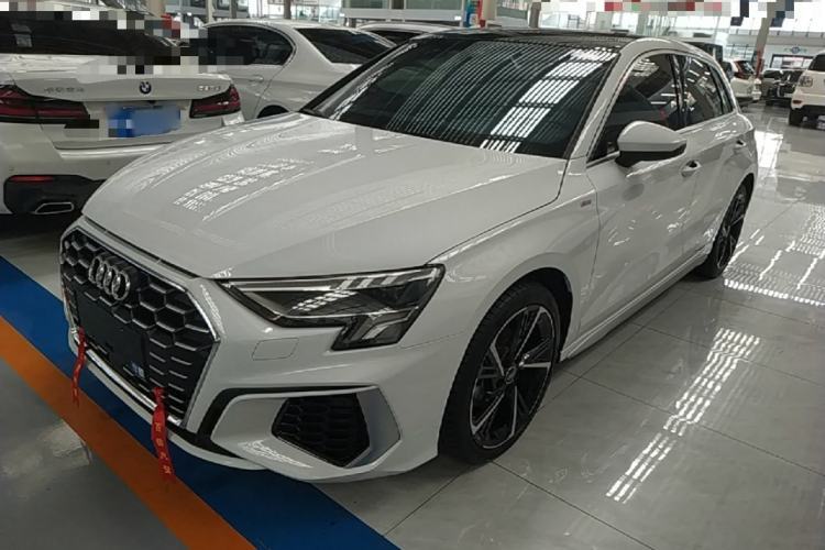 Used Audi A3 2024 Sportback 35 TFSI Fashionable Sports Model Guazi used car, China used car export, Used car for sale, Used  cars, Cheapest cars for sale