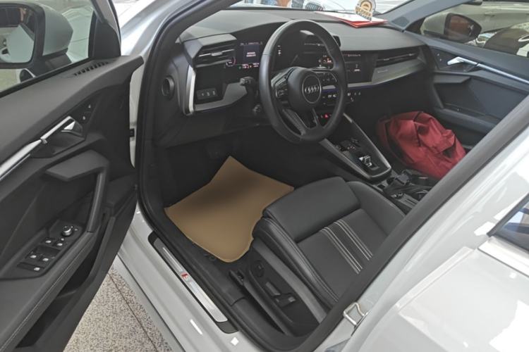 Used Audi A3 2024 A3L Limousine 35 TFSI Fashion Sport Model Driver Seat