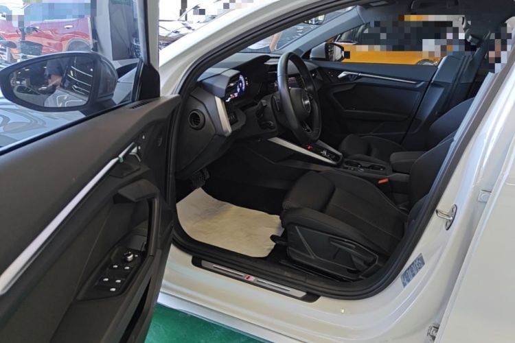 Used Audi A3 2024 A3L Limousine 35 TFSI Progressive Sport Edition Driver Seat