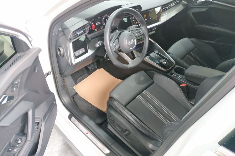 Used Audi A3 2024 Sportback 35 TFSI Fashionable Sports Model Driver Seat