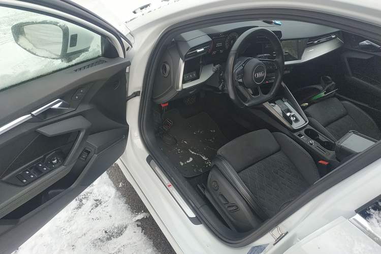 Used Audi A3 2024 A3L Limousine 35 TFSI Luxury Sport Edition Driver Seat