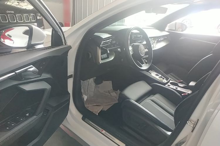 Used Audi A3 2024 Sportback 35 TFSI Fashionable Sports Model Driver Seat