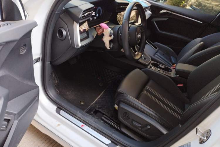 Used Audi A3 2024 Sportback 35 TFSI Fashionable Sports Model Driver Seat