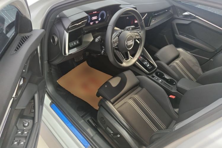 Used Audi A3 2024 Sportback 35 TFSI Fashionable Sports Model Driver Seat