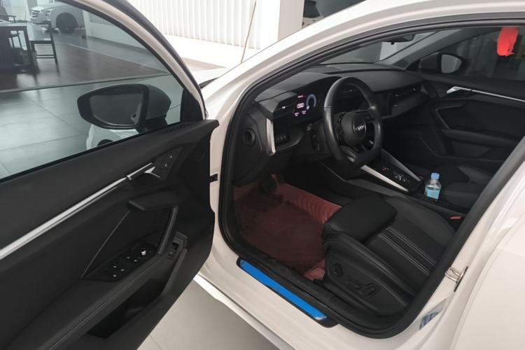 Used Audi A3 2024 Sportback 35 TFSI Fashionable Sports Model Driver Seat