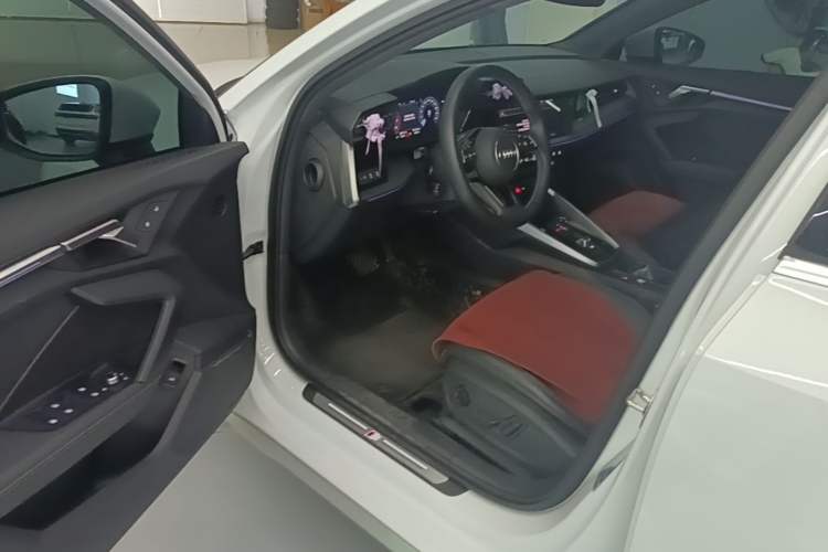 Used Audi A3 2024 A3L Limousine 35 TFSI Fashion Sport Model Driver Seat