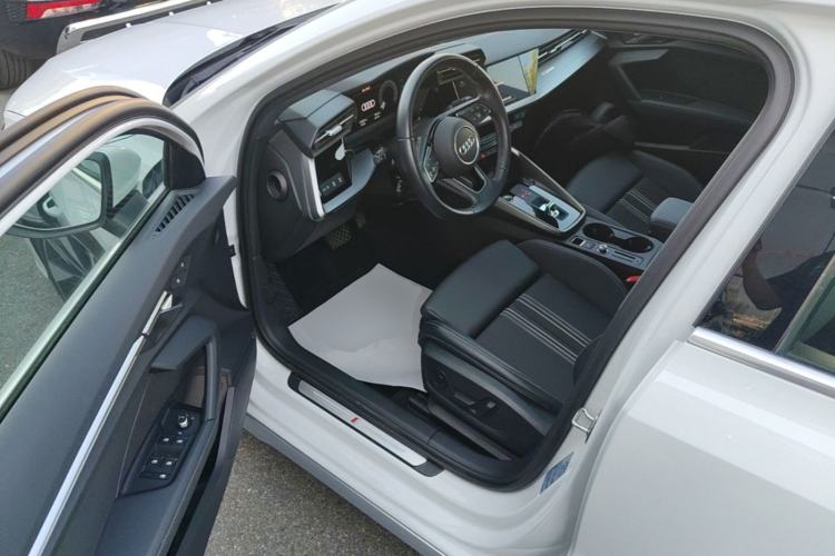 Used Audi A3 2024 A3L Limousine 35 TFSI Fashion Sport Model Driver Seat