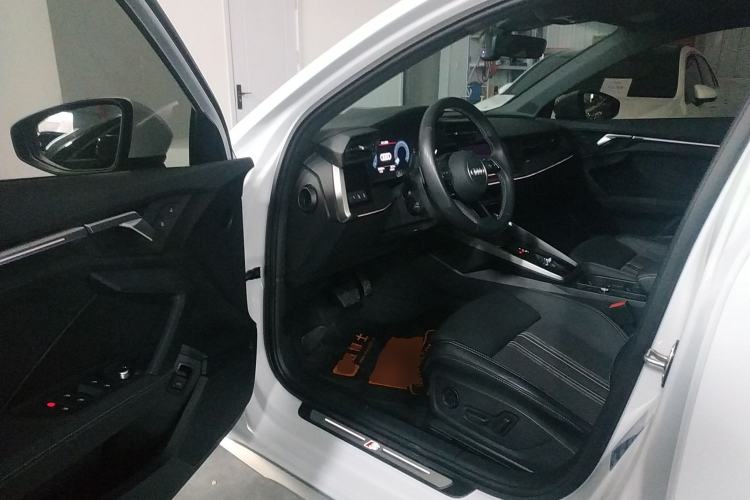 Used Audi A3 2024 Sportback 35 TFSI Fashionable Sports Model Driver Seat