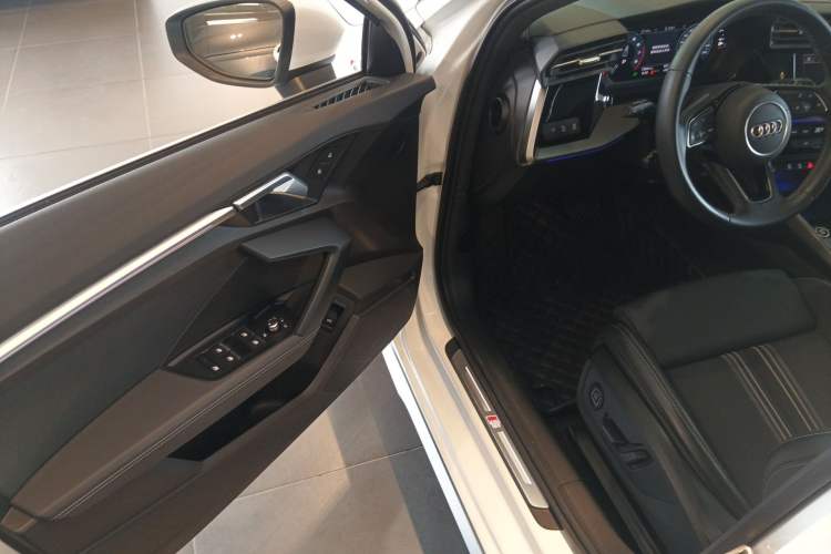 Used Audi A3 2024 A3L Limousine 35 TFSI Fashion Sport Model Driver Seat