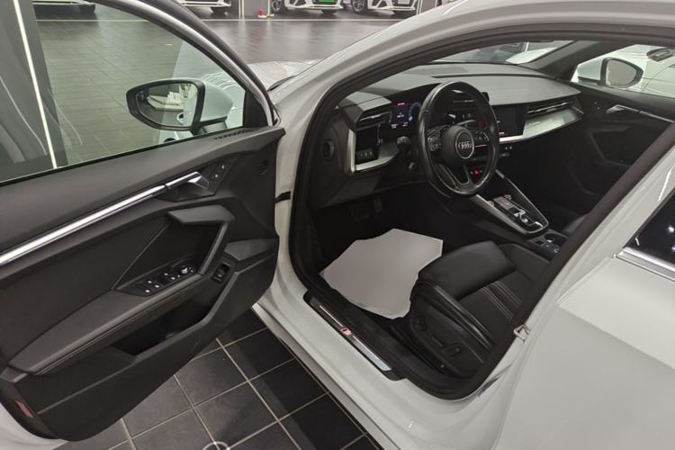 Used Audi A3 2024 A3L Limousine 35 TFSI Fashion Sport Model Driver Seat