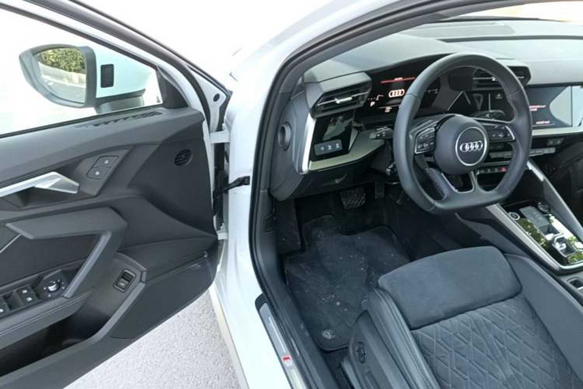 Used Audi A3 2024 A3L Limousine 35 TFSI Luxury Sport Edition Driver Seat
