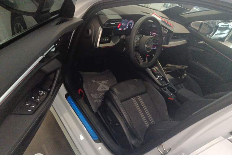 Used Audi A3 2024 A3L Limousine 35 TFSI Fashion Sport Model Driver Seat