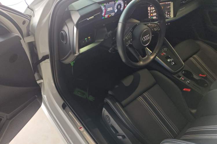 Used Audi A3 2024 Sportback 35 TFSI Fashionable Sports Model Driver Seat