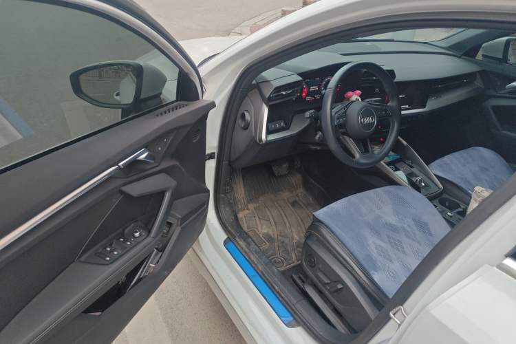Used Audi A3 2024 Sportback 35 TFSI Fashionable Sports Model Driver Seat