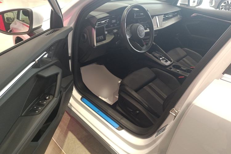 Used Audi A3 2024 A3L Limousine 35 TFSI Fashion Sport Model Driver Seat