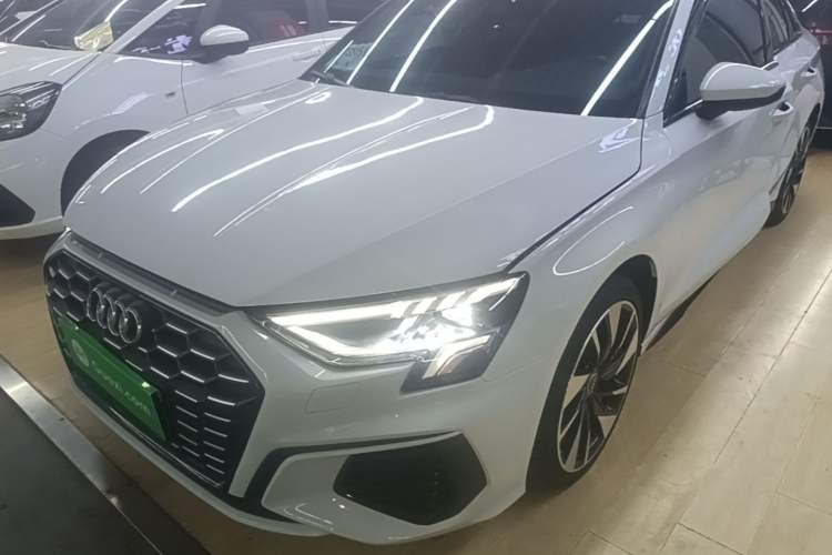 Audi A3 2024 A3L Limousine 35 TFSI Fashion Sport Model