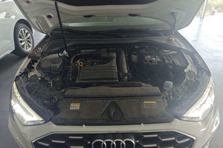 Used Audi A3 2024 A3L Limousine 35 TFSI Fashion Sport Model Engine Bay