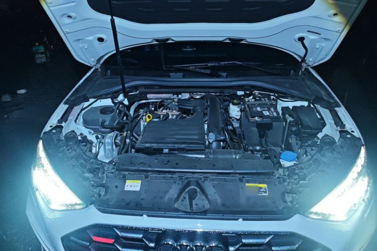 Used Audi A3 2024 A3L Limousine 35 TFSI Fashion Sport Model Engine Bay
