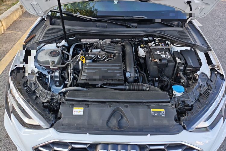 Used Audi A3 2024 A3L Limousine 35 TFSI Fashionable and Elegant Model Engine Bay