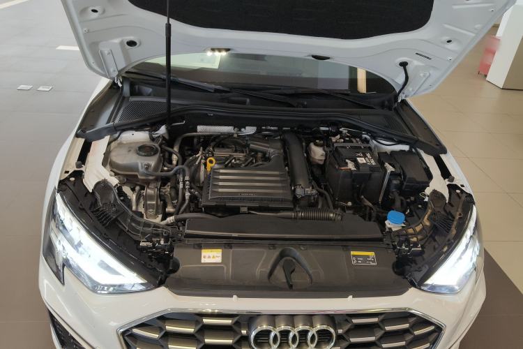 Used Audi A3 2024 A3L Limousine 35 TFSI Fashion Sport Model Engine Bay