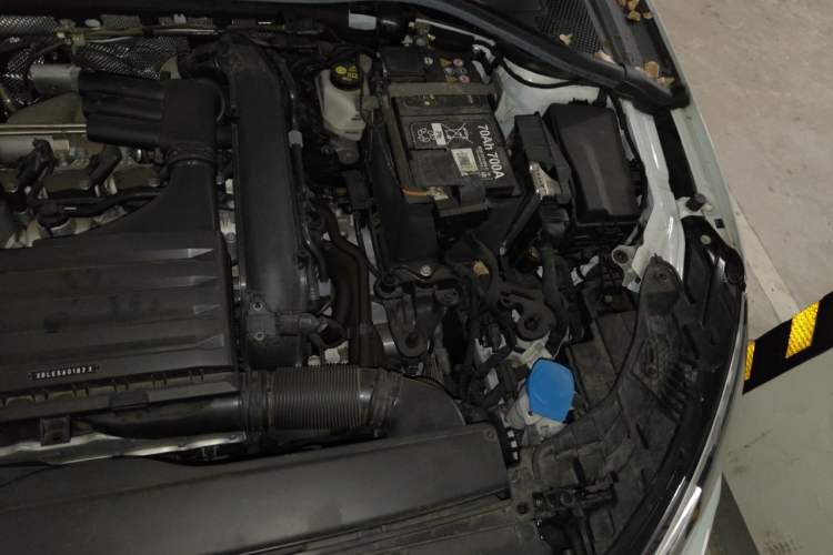 Used Audi A3 2024 Sportback 35 TFSI Fashionable Sports Model Engine Bay Left