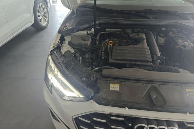 Used Audi A3 2024 A3L Limousine 35 TFSI Fashion Sport Model Engine Bay Right