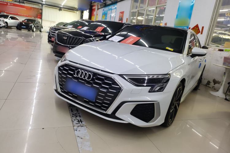 Used Audi A3 2024 Sportback 35 TFSI Fashionable Sports Model Exterior 1