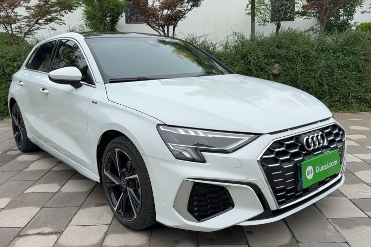 Used Audi A3 2024 Sportback 35 TFSI Fashionable Sports Model Exterior 2