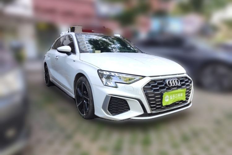 Used Audi A3 2024 Sportback 35 TFSI Fashionable Sports Model Exterior 2