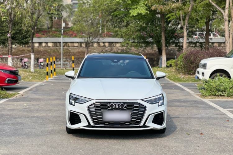 Used Audi A3 2024 Sportback 35 TFSI Fashionable Sports Model Exterior 3