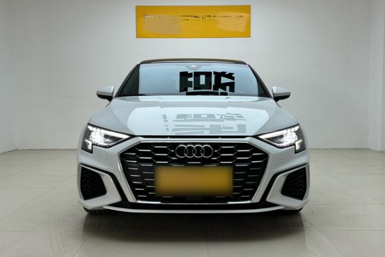 Used Audi A3 2024 Sportback 35 TFSI Fashionable Sports Model Exterior 4