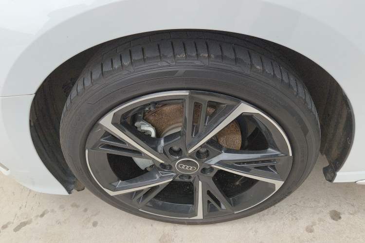 Used Audi A3 2024 Sportback 35 TFSI Fashionable Sports Model Exterior 4