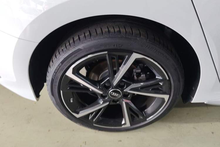 Used Audi A3 2024 Sportback 35 TFSI Fashionable Sports Model Exterior 5