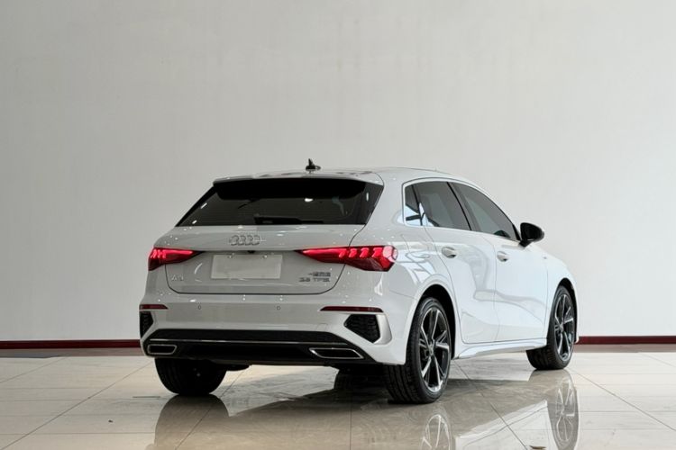 Used Audi A3 2024 Sportback 35 TFSI Fashionable Sports Model Exterior 5