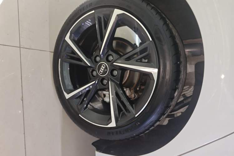 Used Audi A3 2024 Sportback 35 TFSI Fashionable Sports Model Exterior 5
