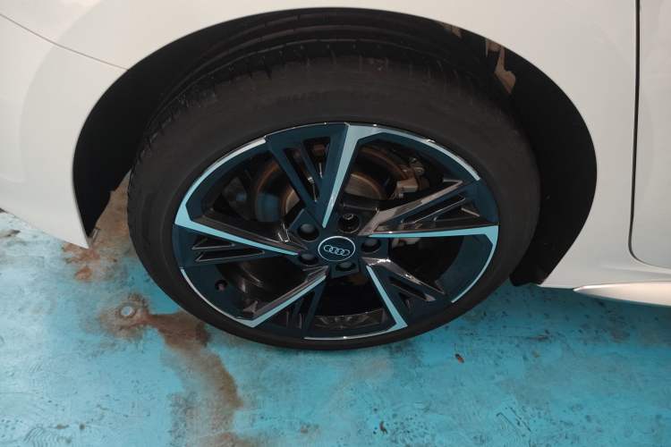 Used Audi A3 2024 Sportback 35 TFSI Fashionable Sports Model Exterior 5