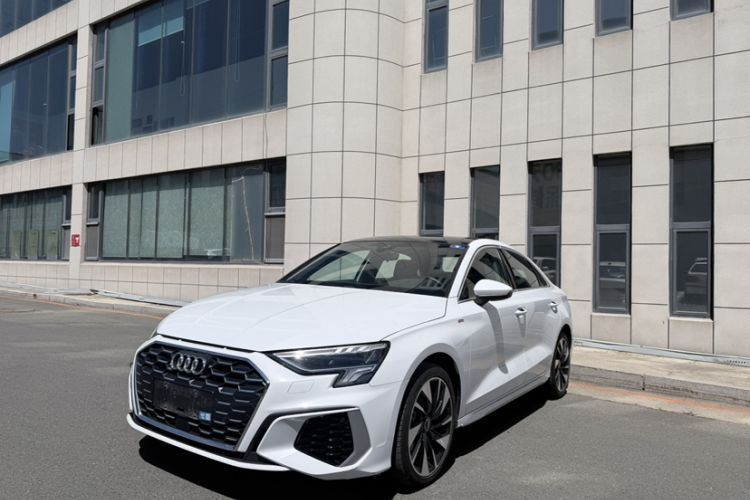 Audi A3 2024 A3L Limousine 35 TFSI Fashion Sport Model usado Guazi used car, China used car export, Used car for sale, Used cars, Cheapest cars for sale