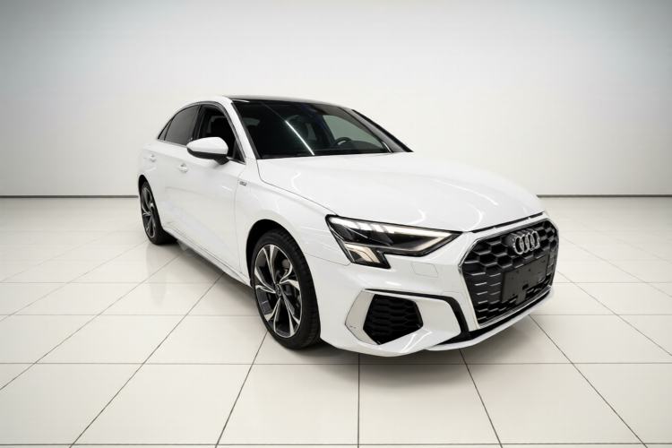 Used Audi A3 2024 A3L Limousine 35 TFSI Fashion Sport Model Front Right 45 Deg