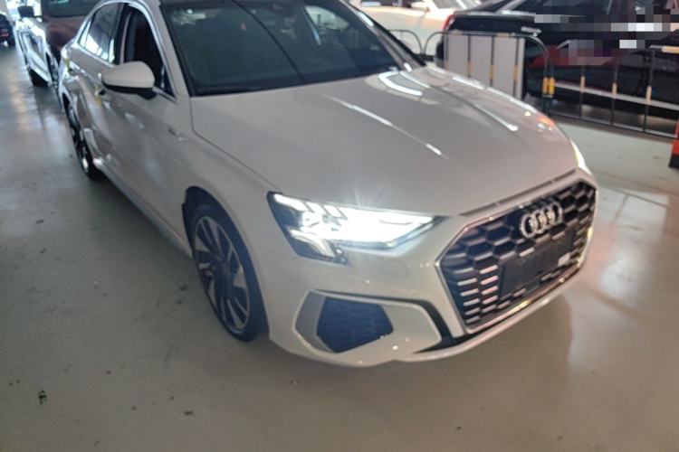 Used Audi A3 2024 A3L Limousine 35 TFSI Fashion Sport Model Front Right 45 Deg