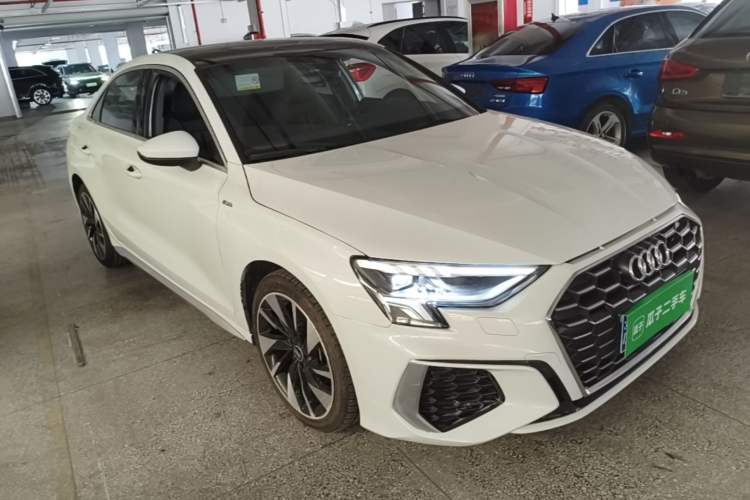 Used Audi A3 2024 A3L Limousine 35 TFSI Fashion Sport Model Front Right 45 Deg